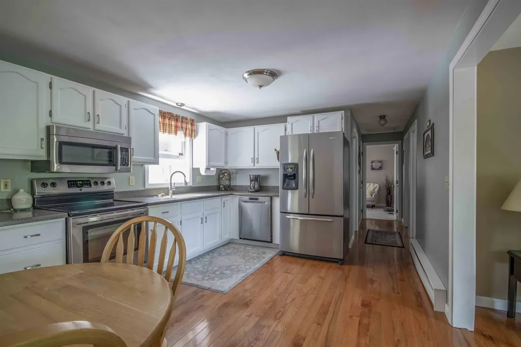 1 Carmel Drive Londonderry NH 03053