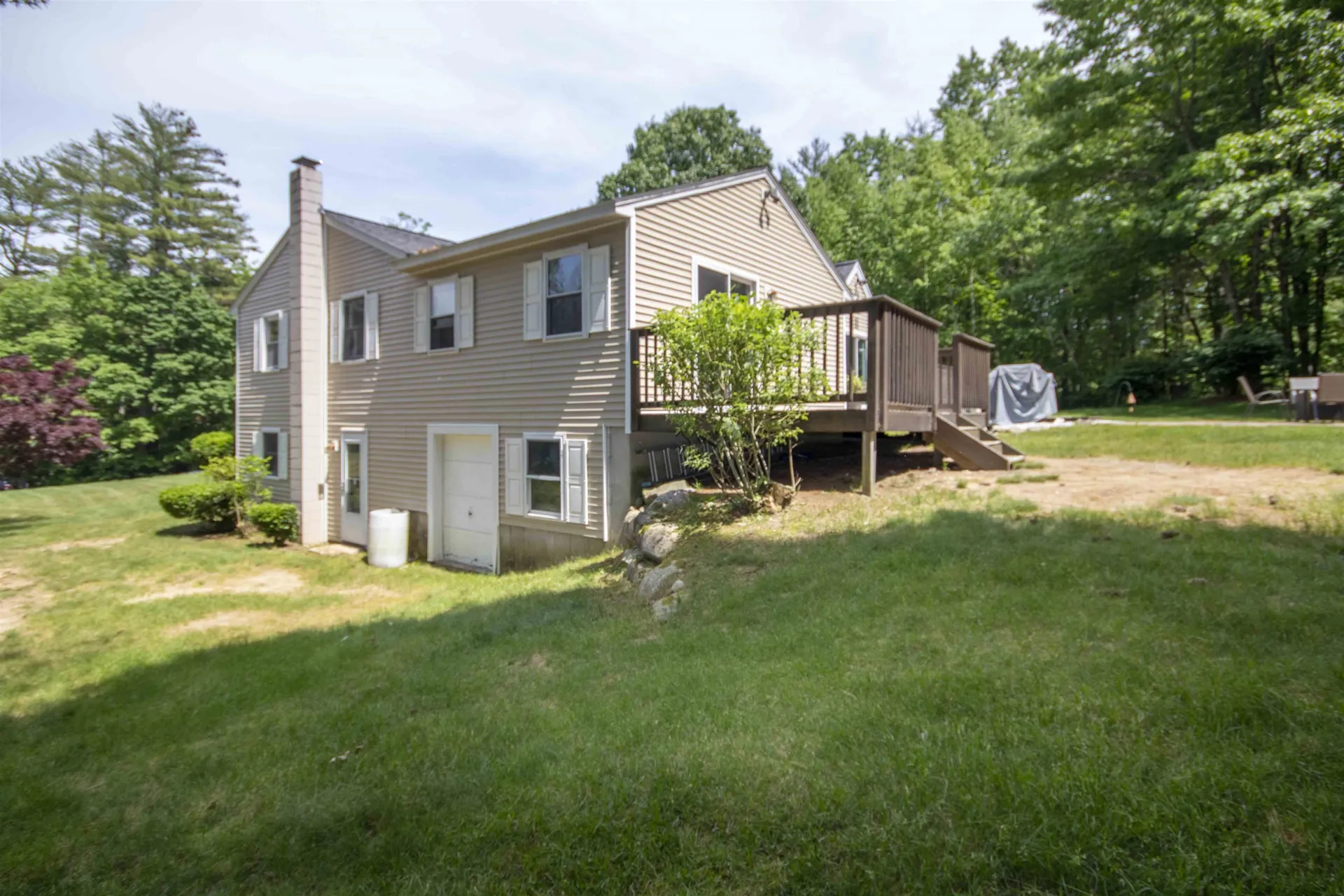 1 Carmel Drive Londonderry NH 03053