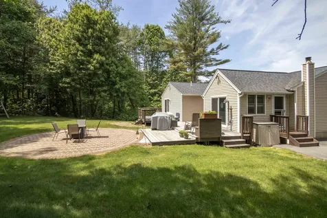 1 Carmel Drive Londonderry NH 03053