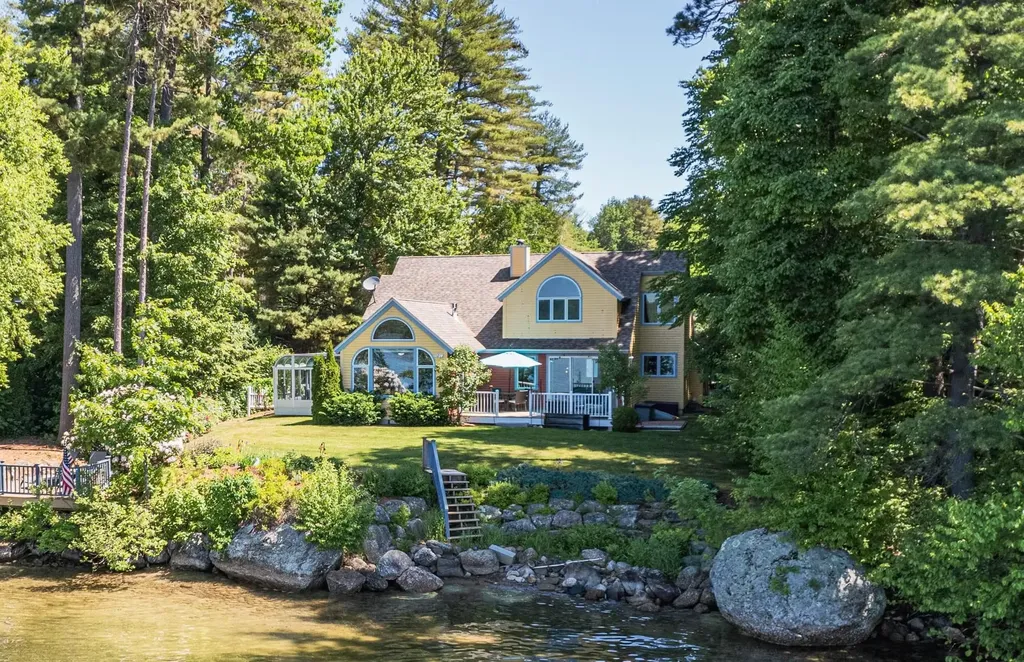 334 Shore Drive Laconia NH 03246