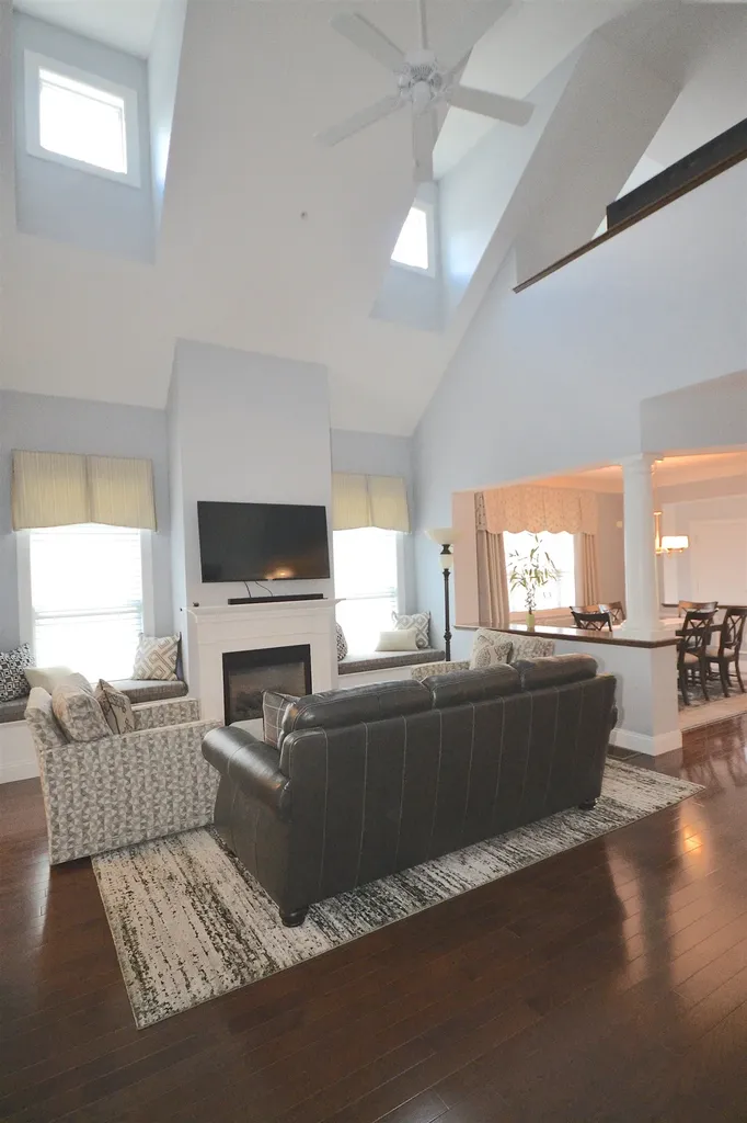 5 Metea Lane Bedford NH 03110