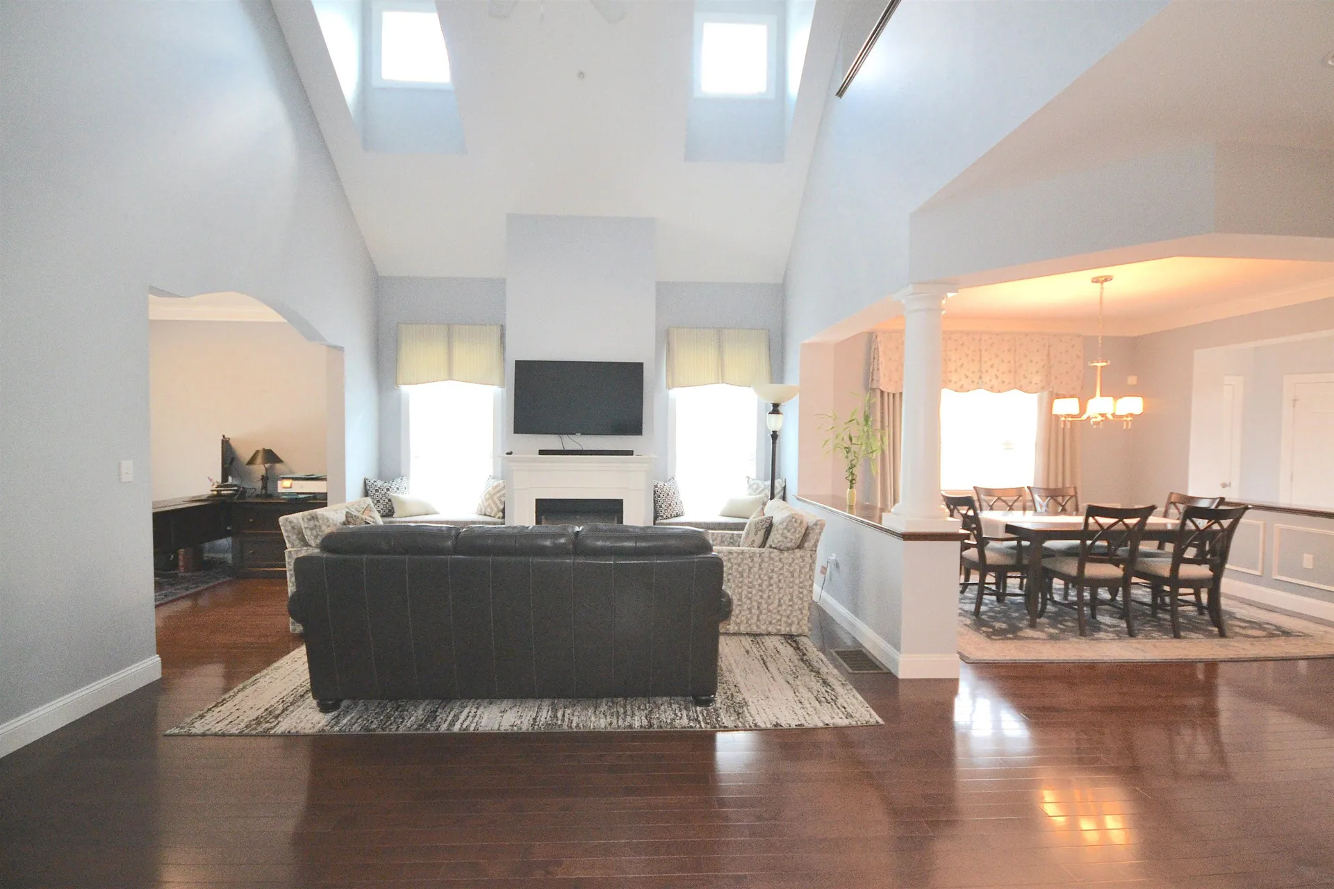 5 Metea Lane Bedford NH 03110