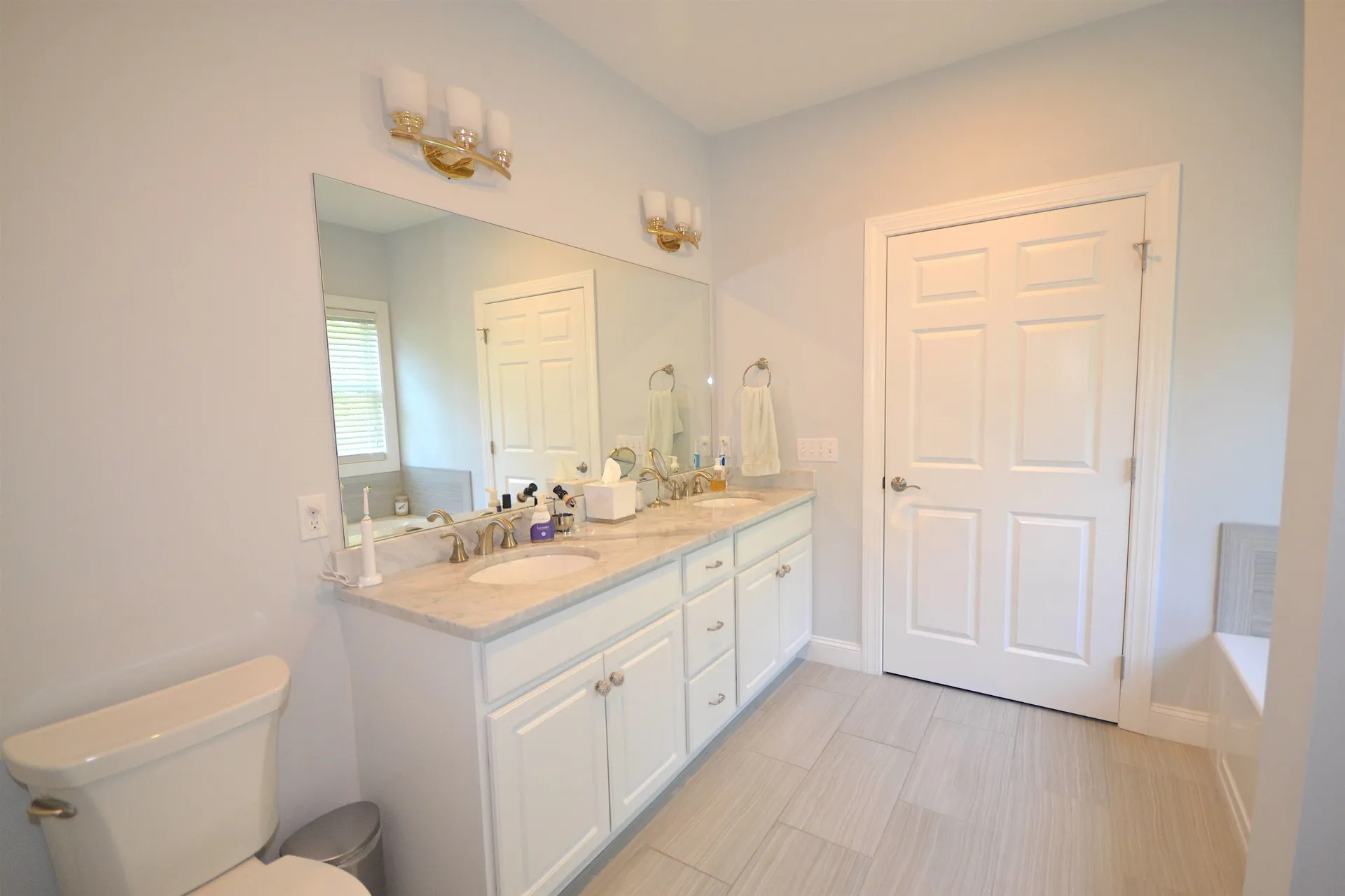 5 Metea Lane Bedford NH 03110