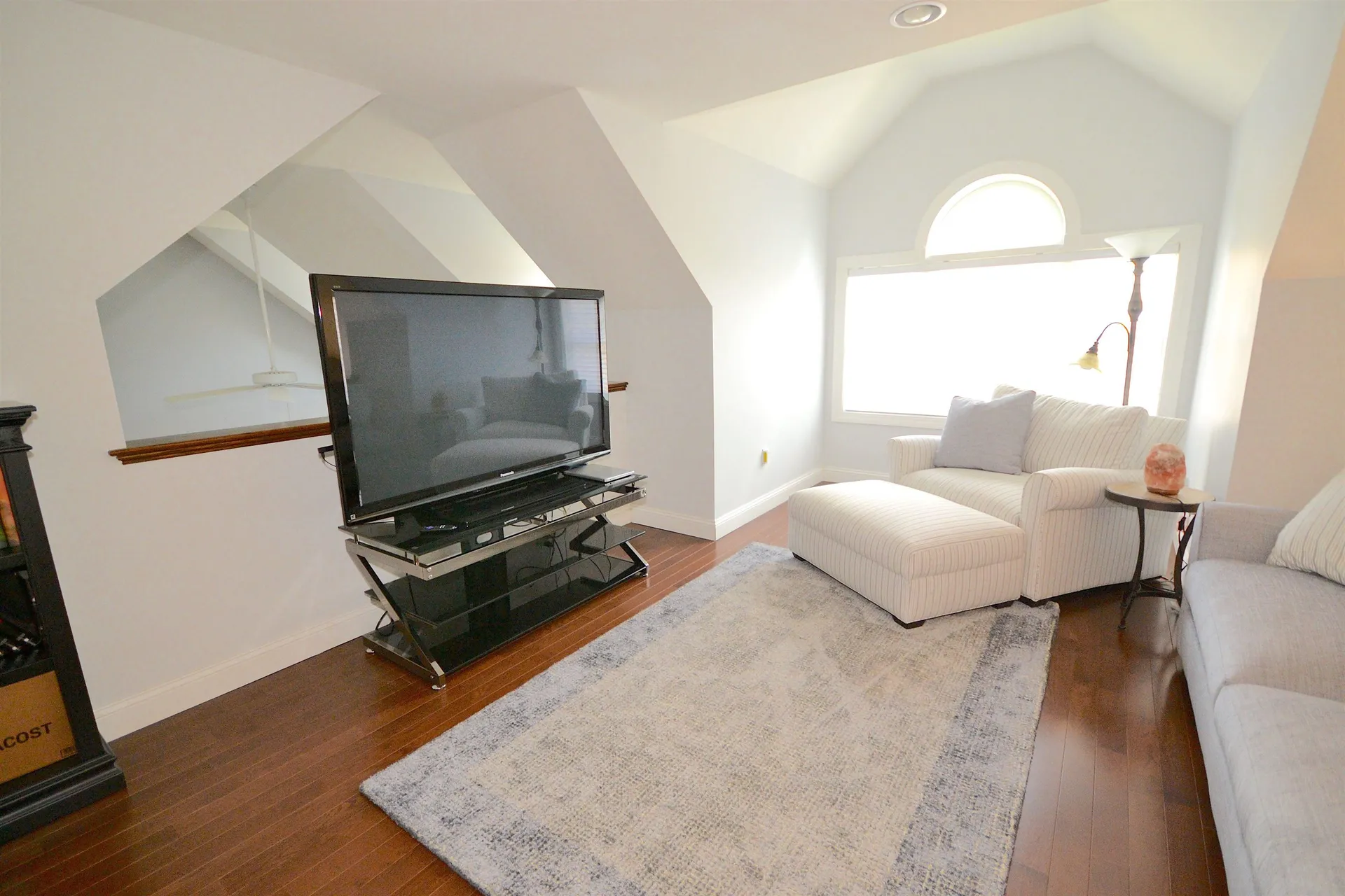 5 Metea Lane Bedford NH 03110
