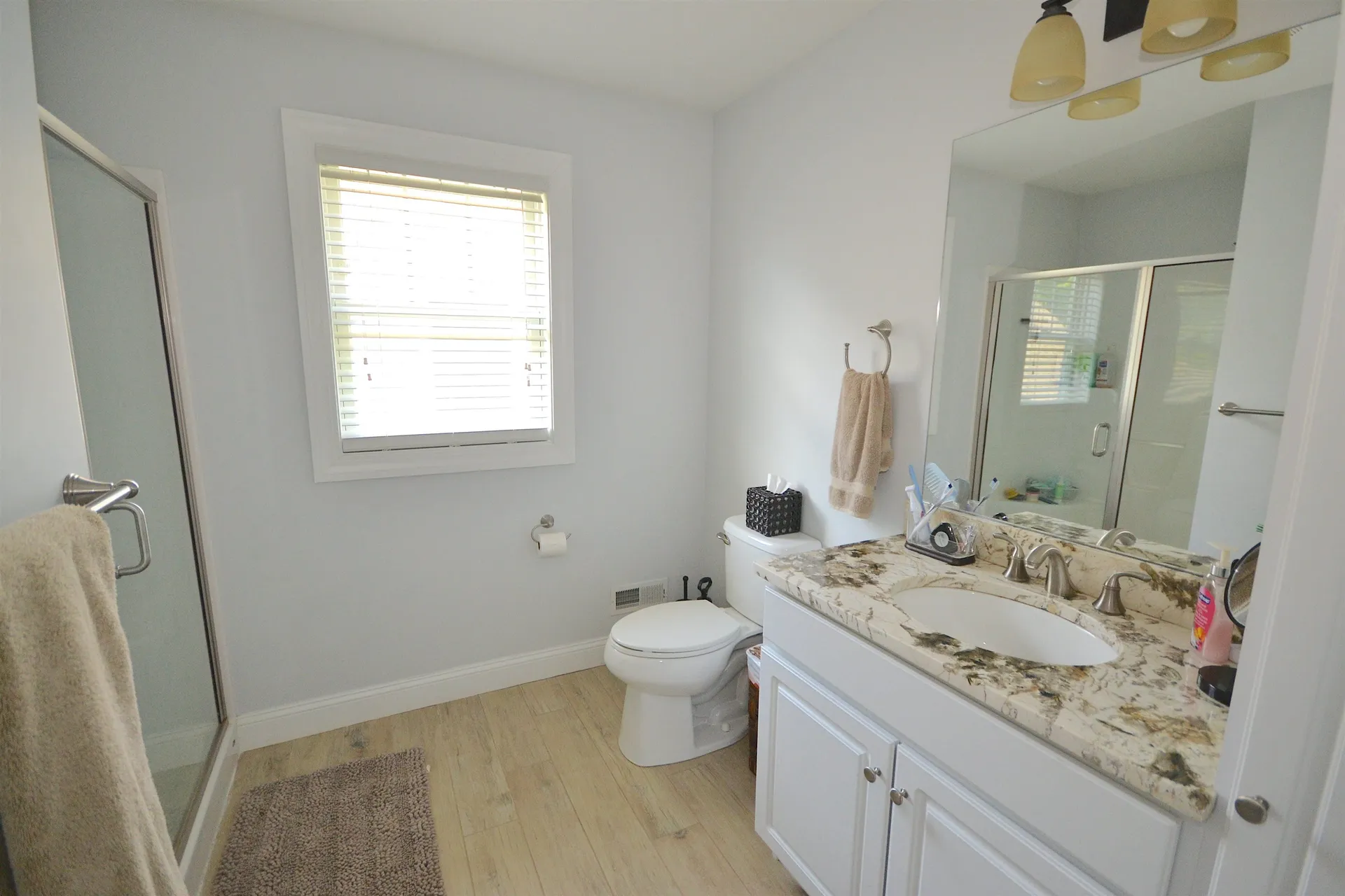 5 Metea Lane Bedford NH 03110