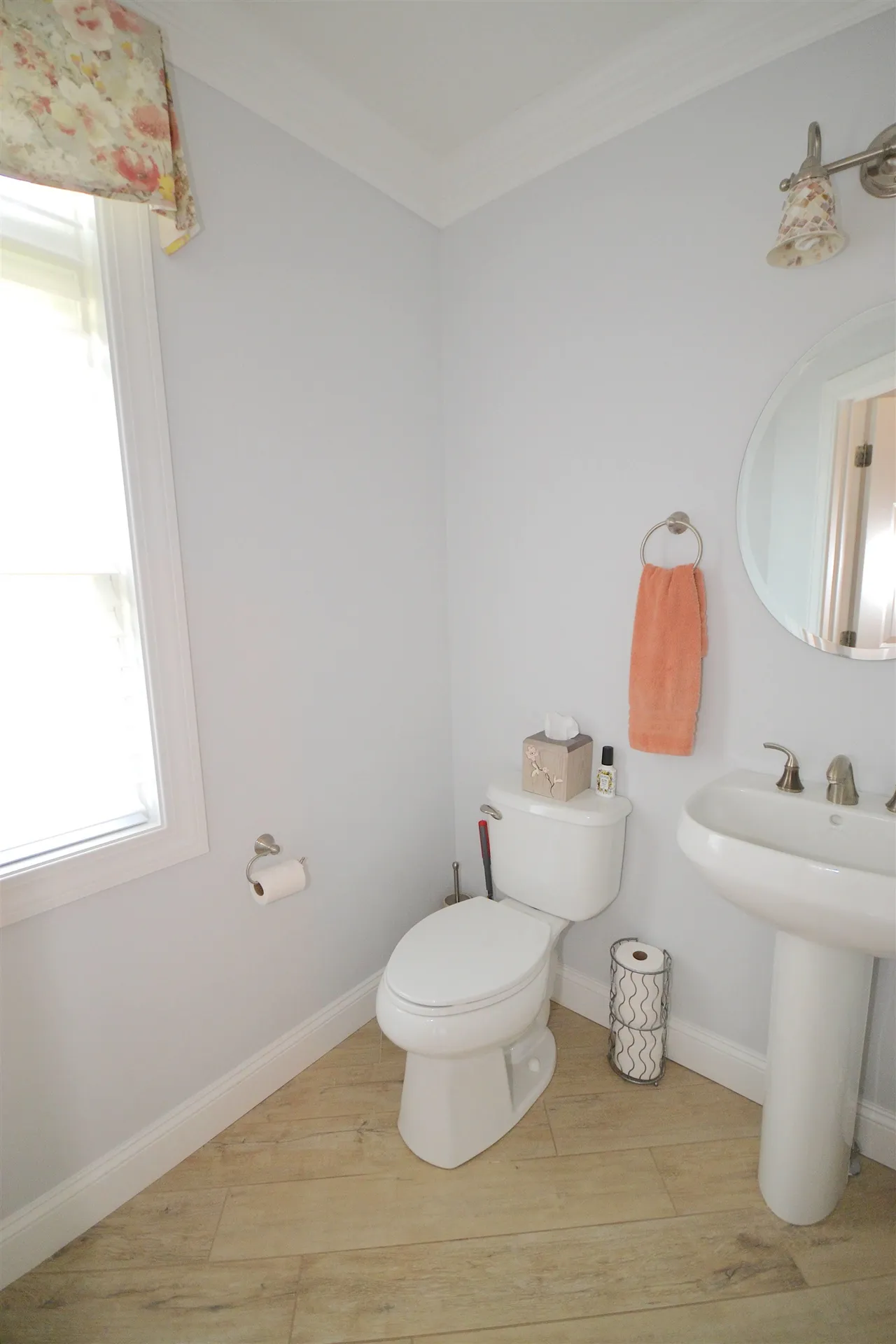 5 Metea Lane Bedford NH 03110
