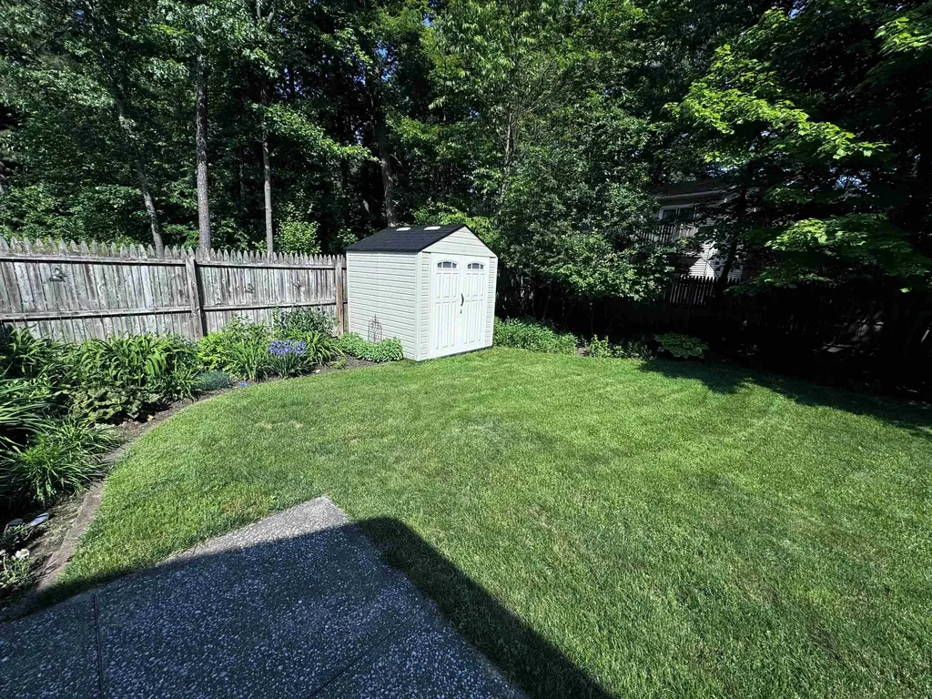 54 Longwood Circle Colchester VT 05446