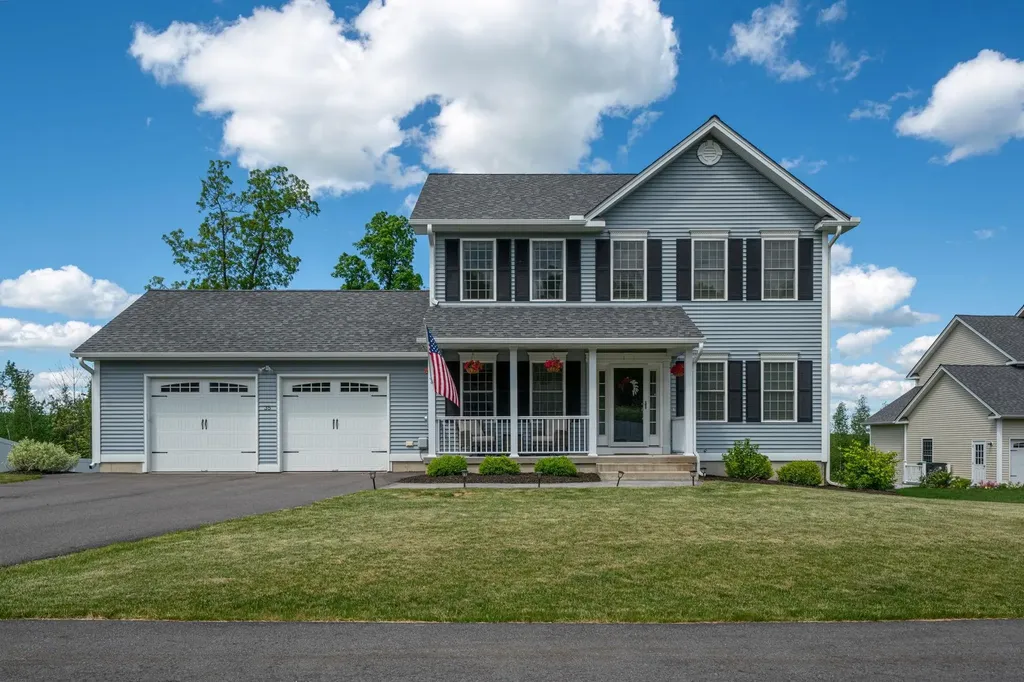 35 Colleen Circle Hooksett, NH Real Estate Property MLS 4999219