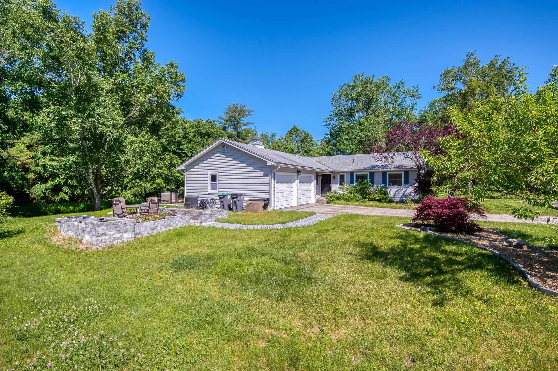 25 Sherwood Meadows Pembroke NH 03275