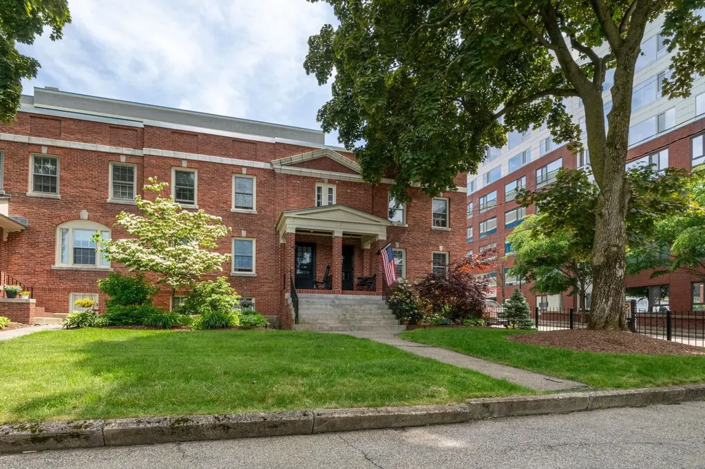 45 Kidder Street Manchester NH 03101