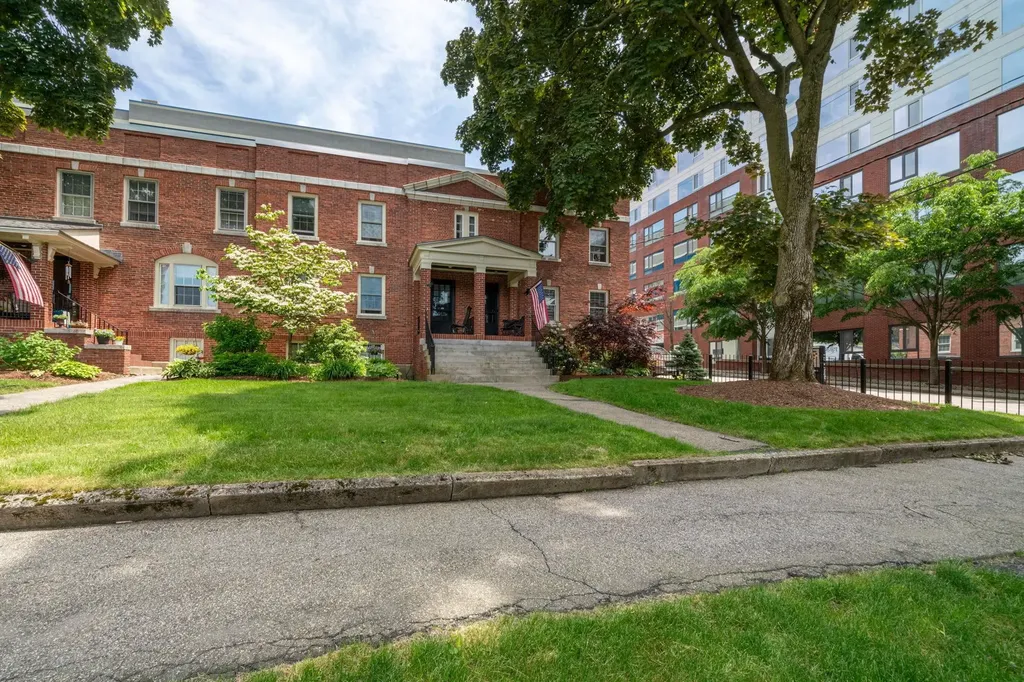 45 Kidder Street Manchester NH 03101