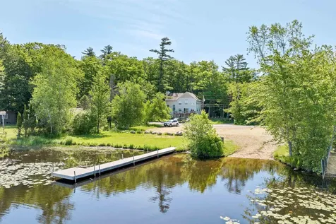 21 Canoe Lane Gilmanton NH 03237