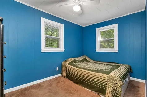 21 Canoe Lane Gilmanton NH 03237