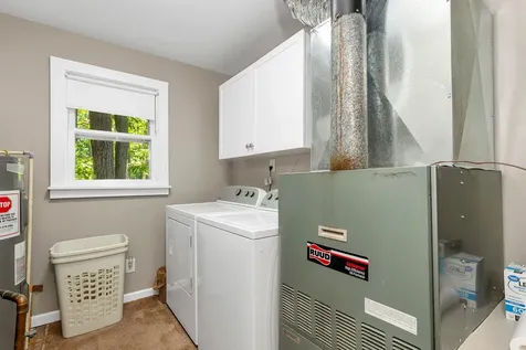 21 Canoe Lane Gilmanton NH 03237