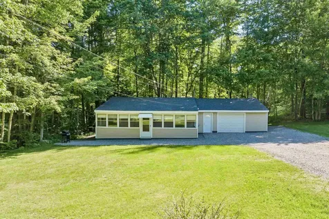 21 Canoe Lane Gilmanton NH 03237