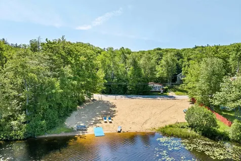 21 Canoe Lane Gilmanton NH 03237