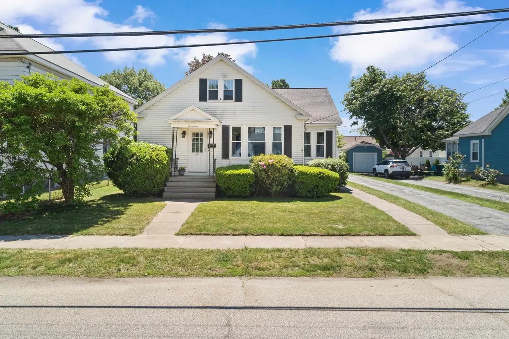 17 Mckean Street Nashua, NH Real Estate Property MLS 4999193