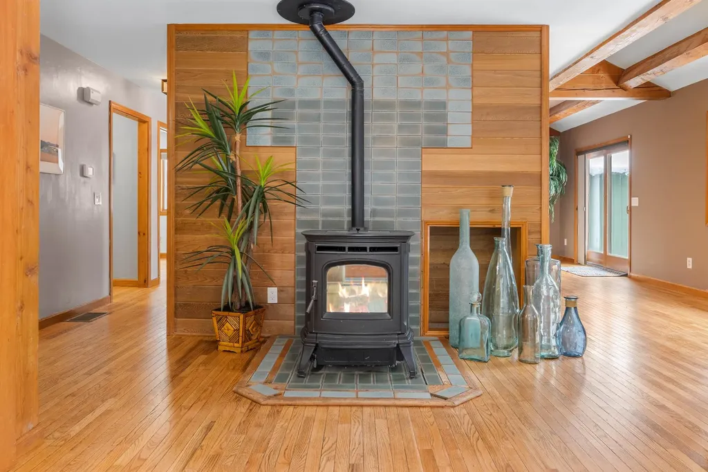41 Butternut Road Grantham NH 03753