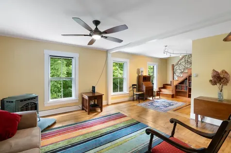 87 Crosby Street Brattleboro VT 05301