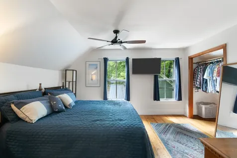 87 Crosby Street Brattleboro VT 05301