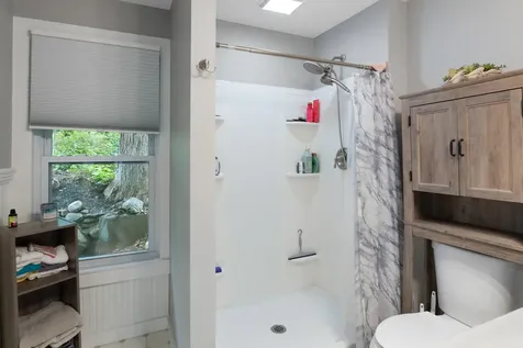 87 Crosby Street Brattleboro VT 05301
