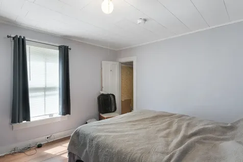 87 Crosby Street Brattleboro VT 05301
