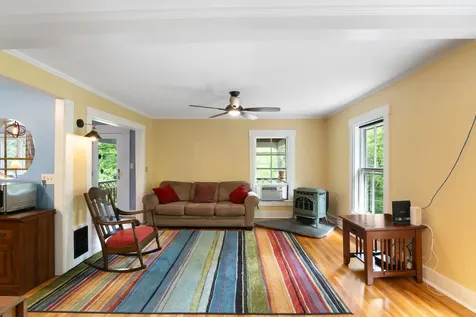 87 Crosby Street Brattleboro VT 05301