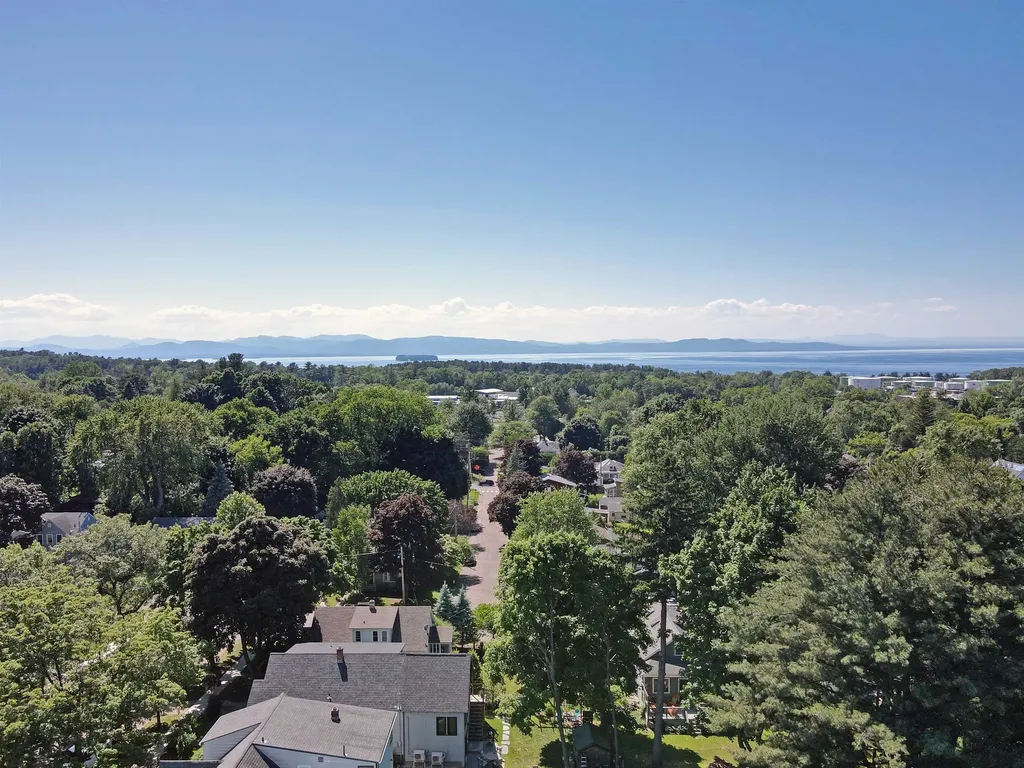 30 Scarff Avenue Burlington VT 05401