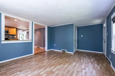 56 Underhill Street Nashua NH 03060