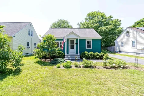 56 Underhill Street Nashua NH 03060