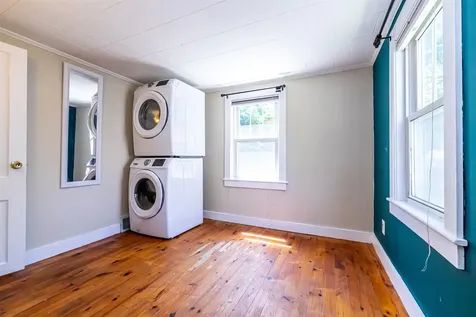 56 Underhill Street Nashua NH 03060
