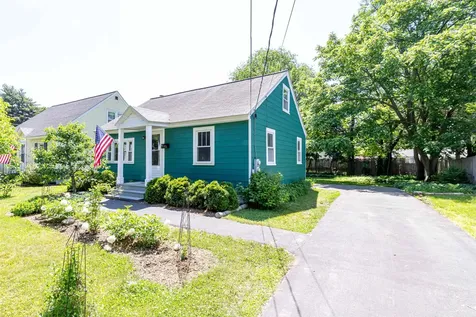 56 Underhill Street Nashua NH 03060
