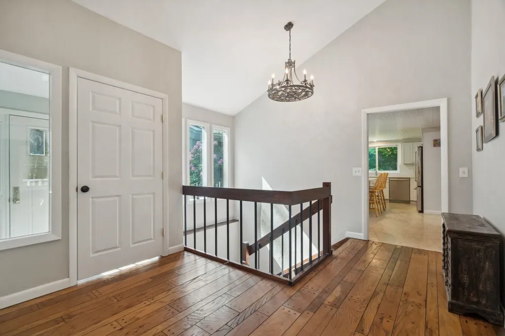 98 Greensward Drive Grantham NH 03753