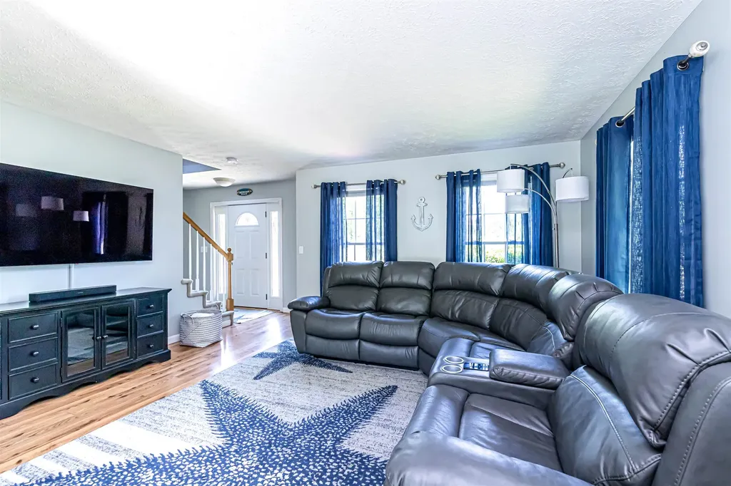 218 Deer Meadow Road Pittsfield NH 03263
