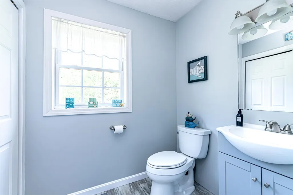 218 Deer Meadow Road Pittsfield NH 03263