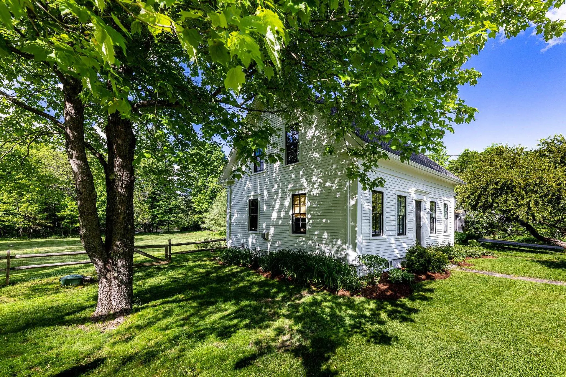 5 Brook Road Orford NH 03777