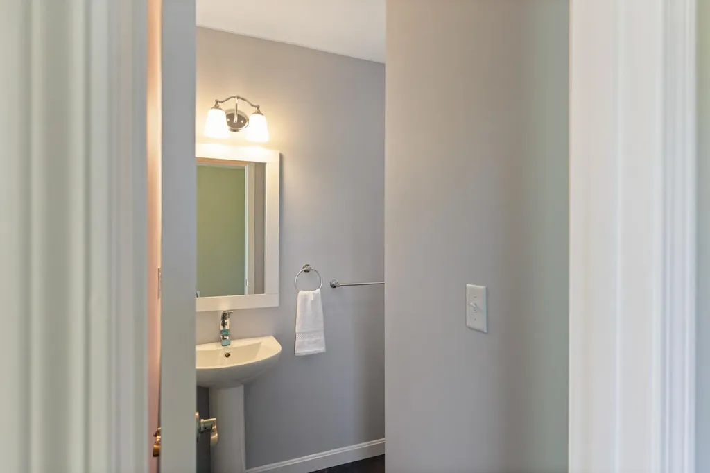 128 Don Mar Terrace Colchester VT 05446