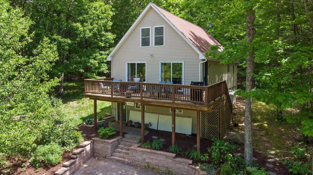 1 Winsor Way New Durham NH 03855
