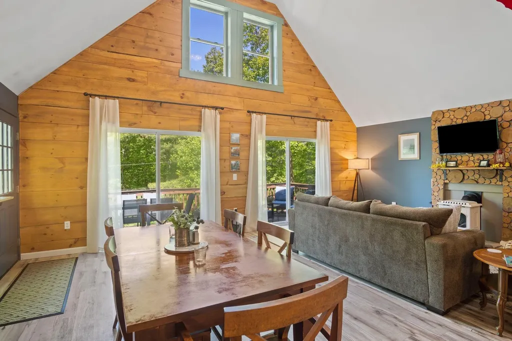 1 Winsor Way New Durham NH 03855