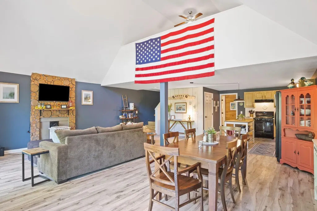 1 Winsor Way New Durham NH 03855