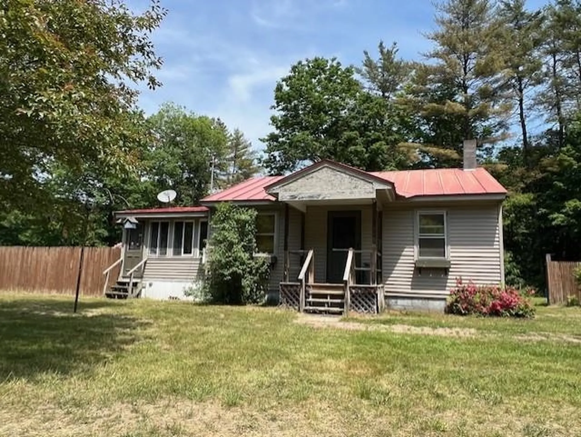 36 Woonsocket Avenue Claremont NH 03743