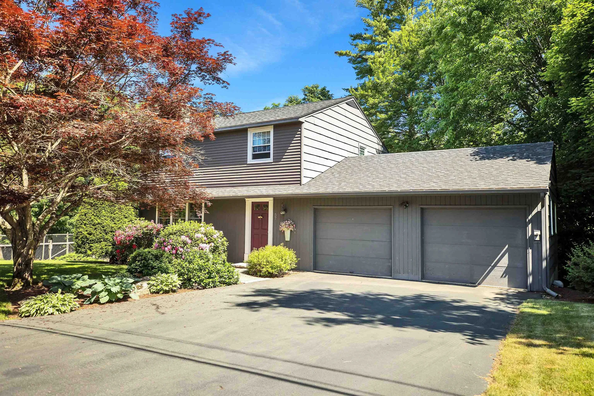 57 Knollcrest Road Goffstown NH 03045