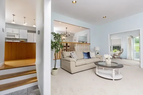 7 General Court Grantham NH 03753