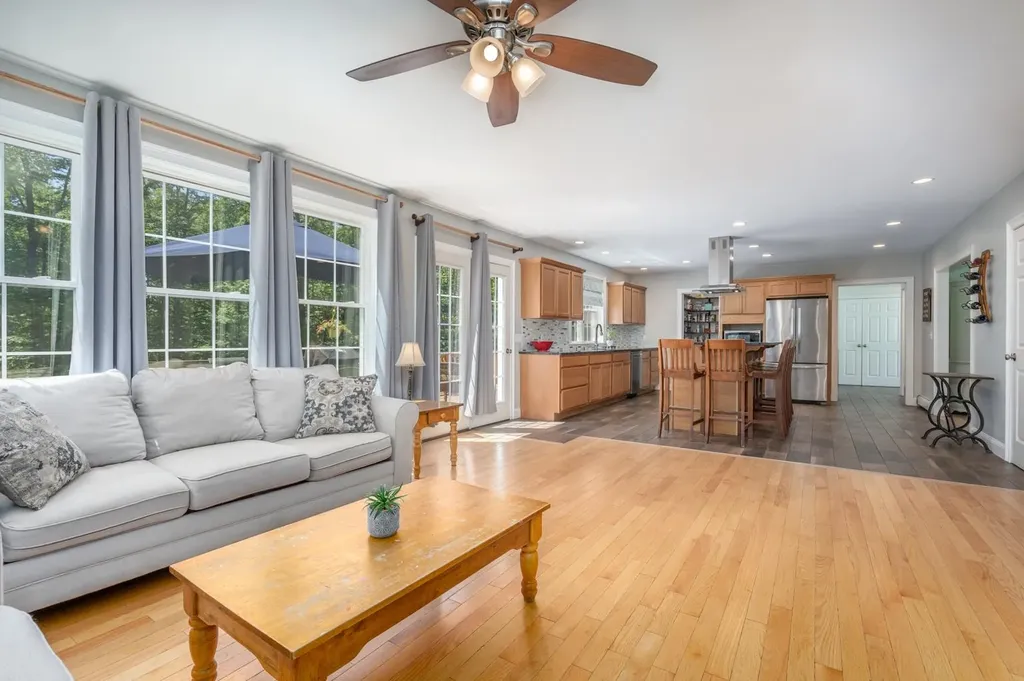 731 First Crown Point Road Strafford NH 03884