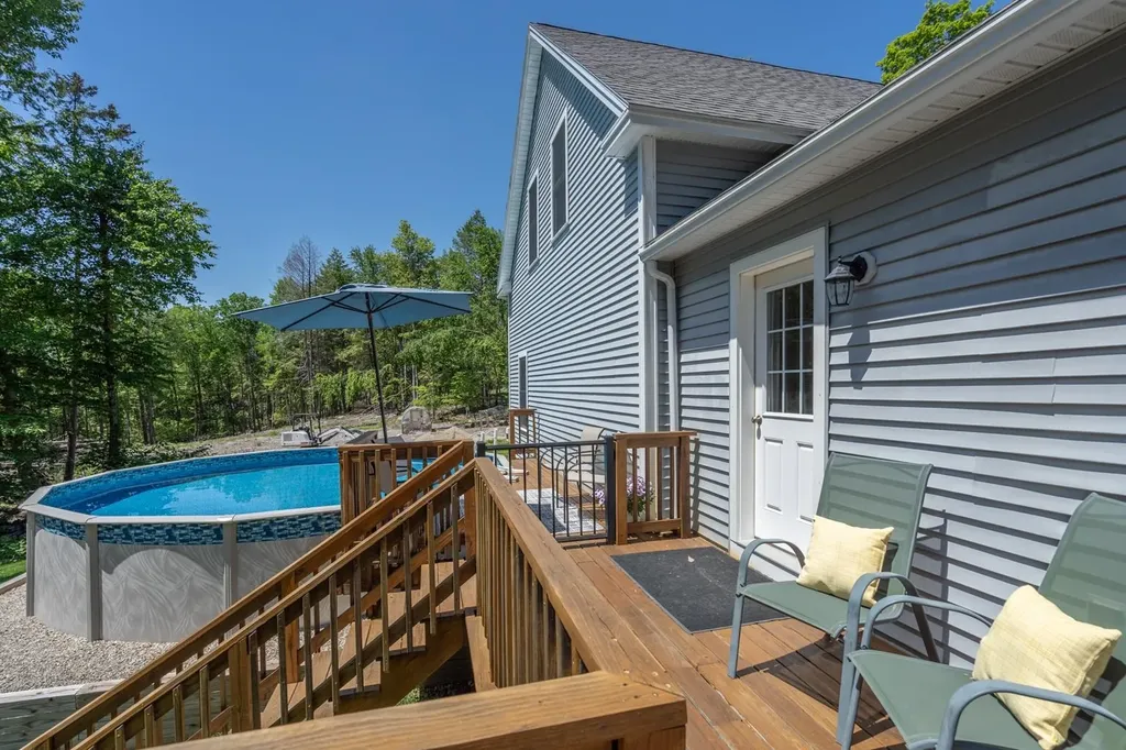 731 First Crown Point Road Strafford NH 03884