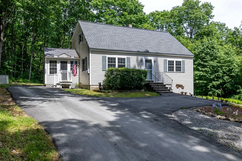 45 Granny Howe Road Chichester NH 03258