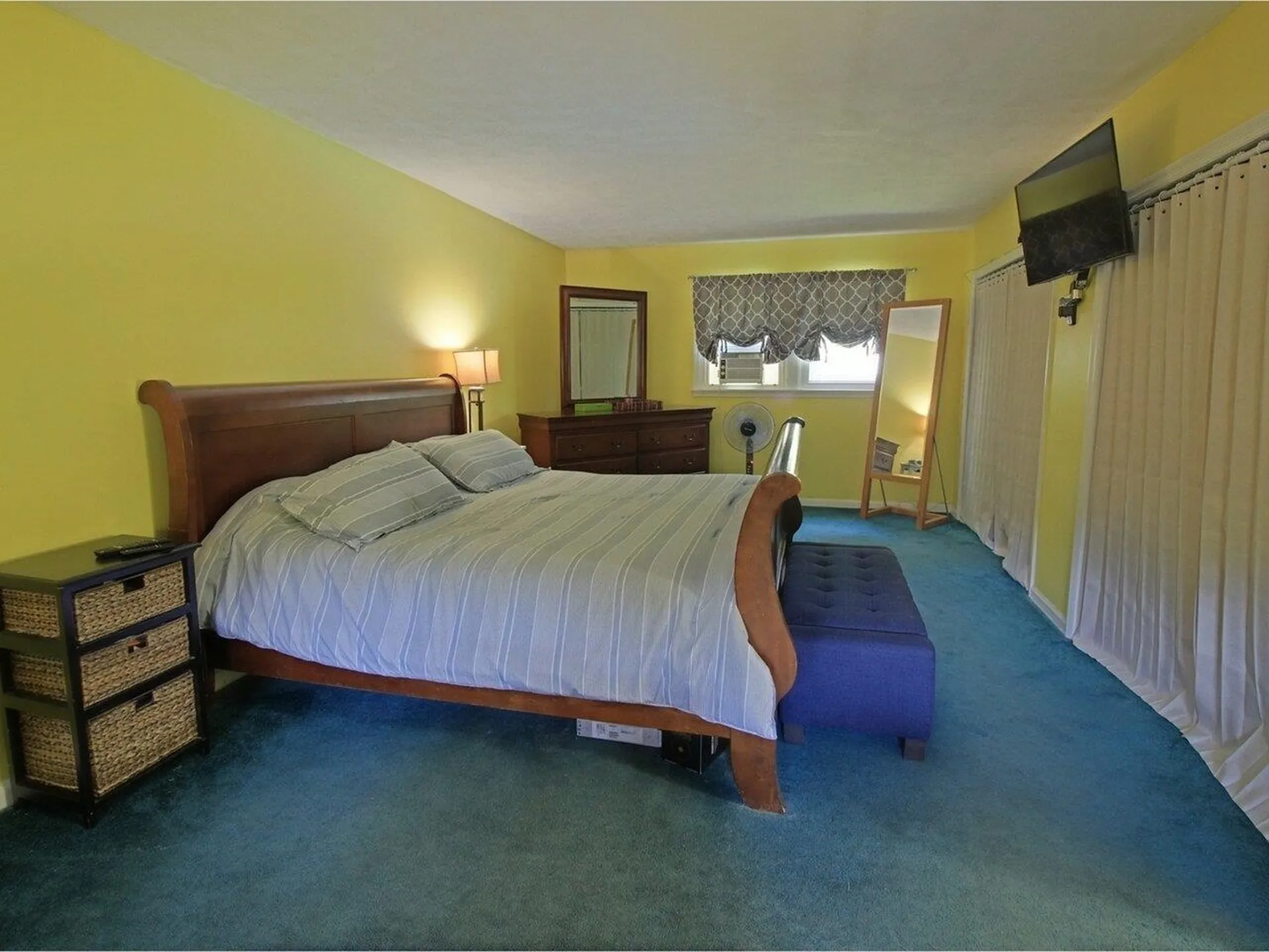78 Robin Road Colchester VT 05446