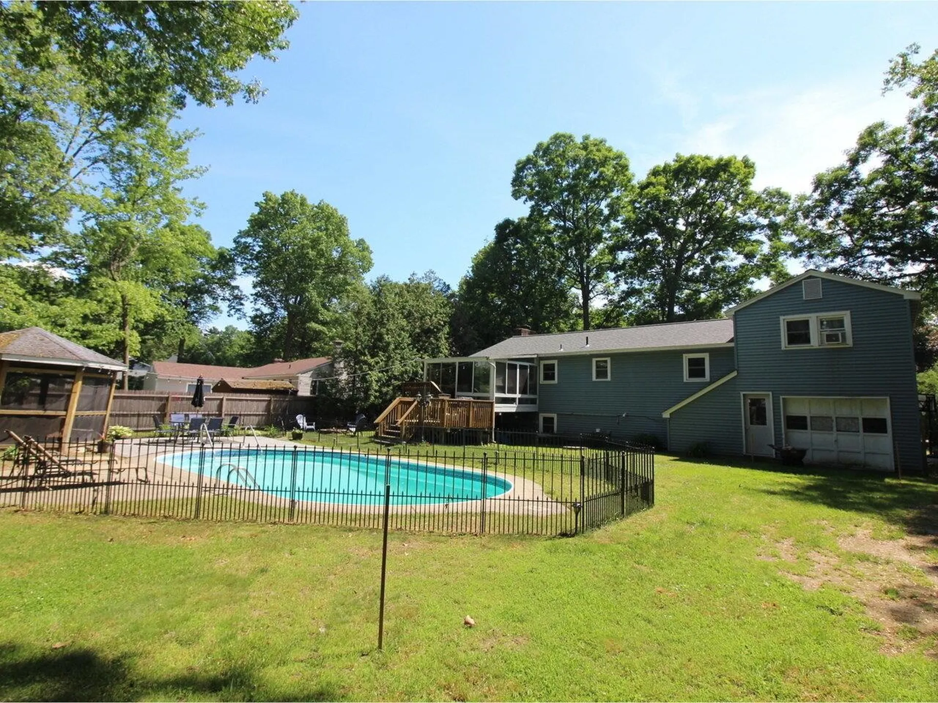 78 Robin Road Colchester VT 05446