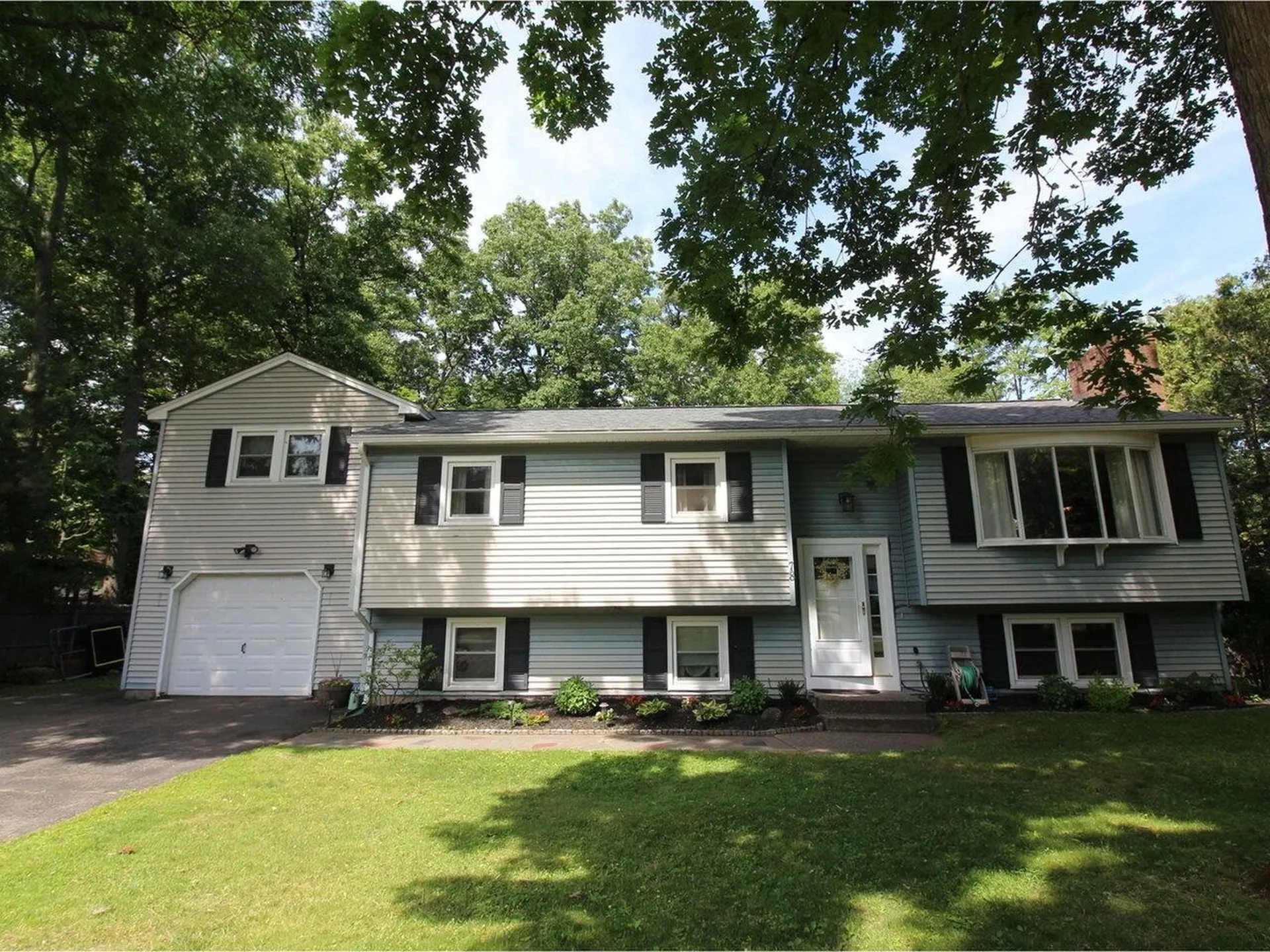 78 Robin Road Colchester VT 05446