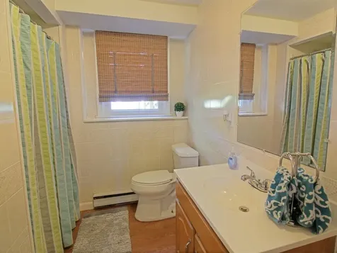78 Robin Road Colchester VT 05446